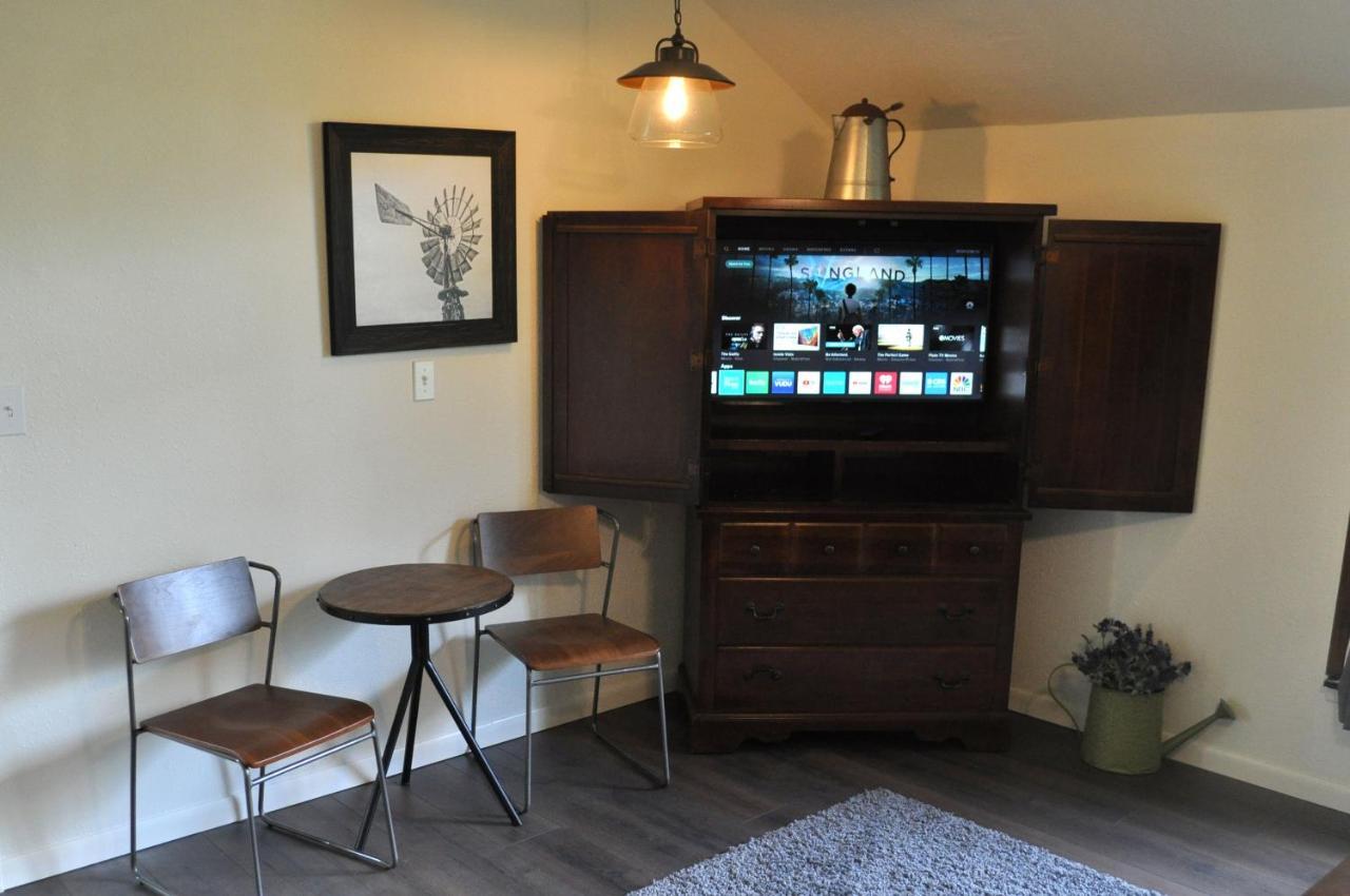 Lydias Loft Apartment Ingram Bagian luar foto
